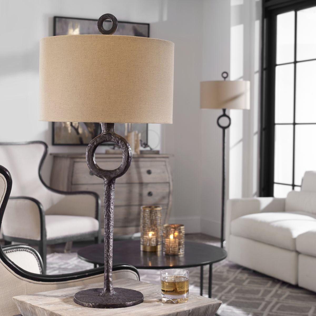 Iron Ring Table Lamp
