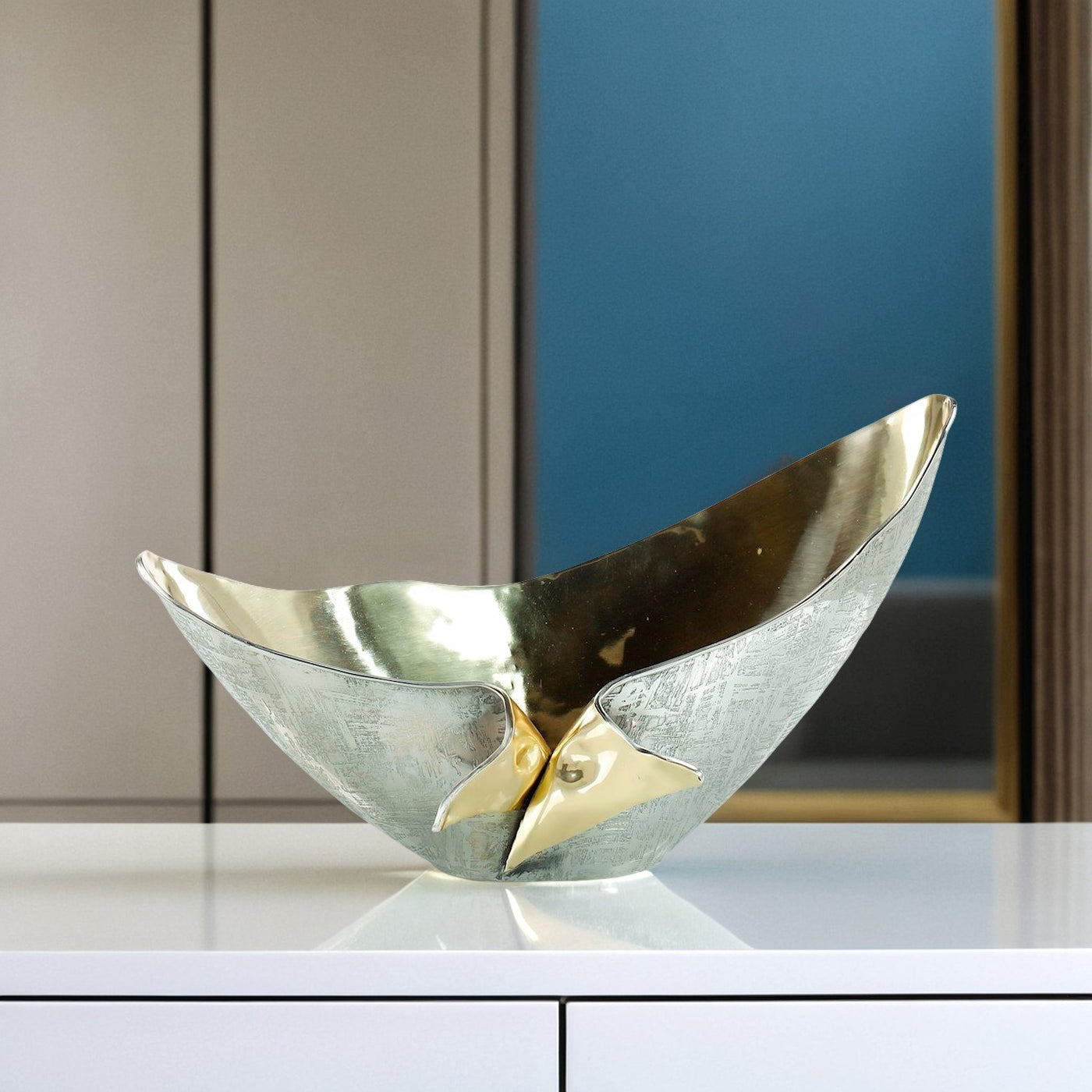 Whale Tail Accent Bowl