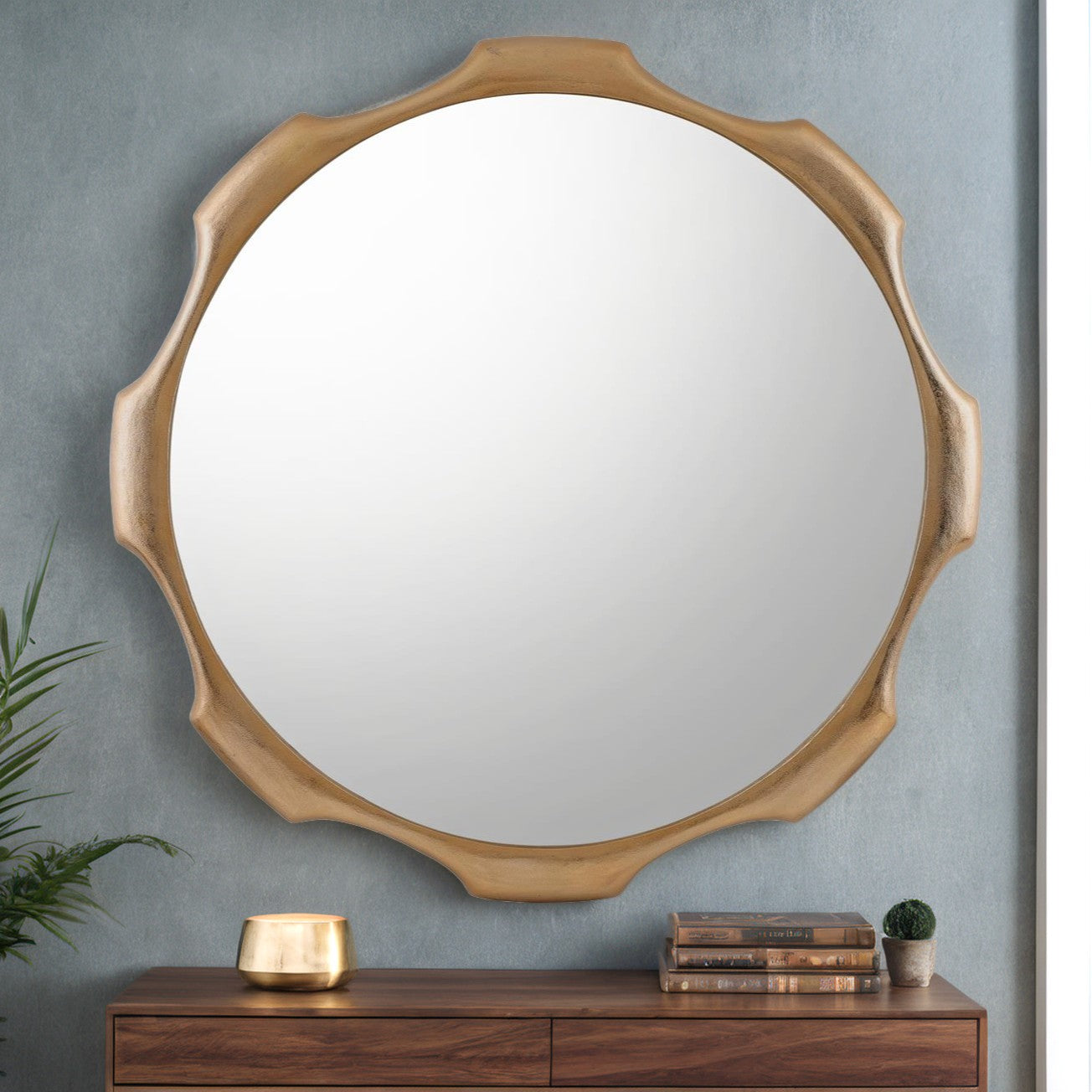 Gold Scalloped Round Mirror