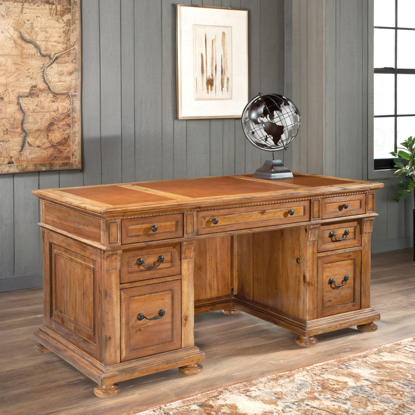 Junior Executive Desk