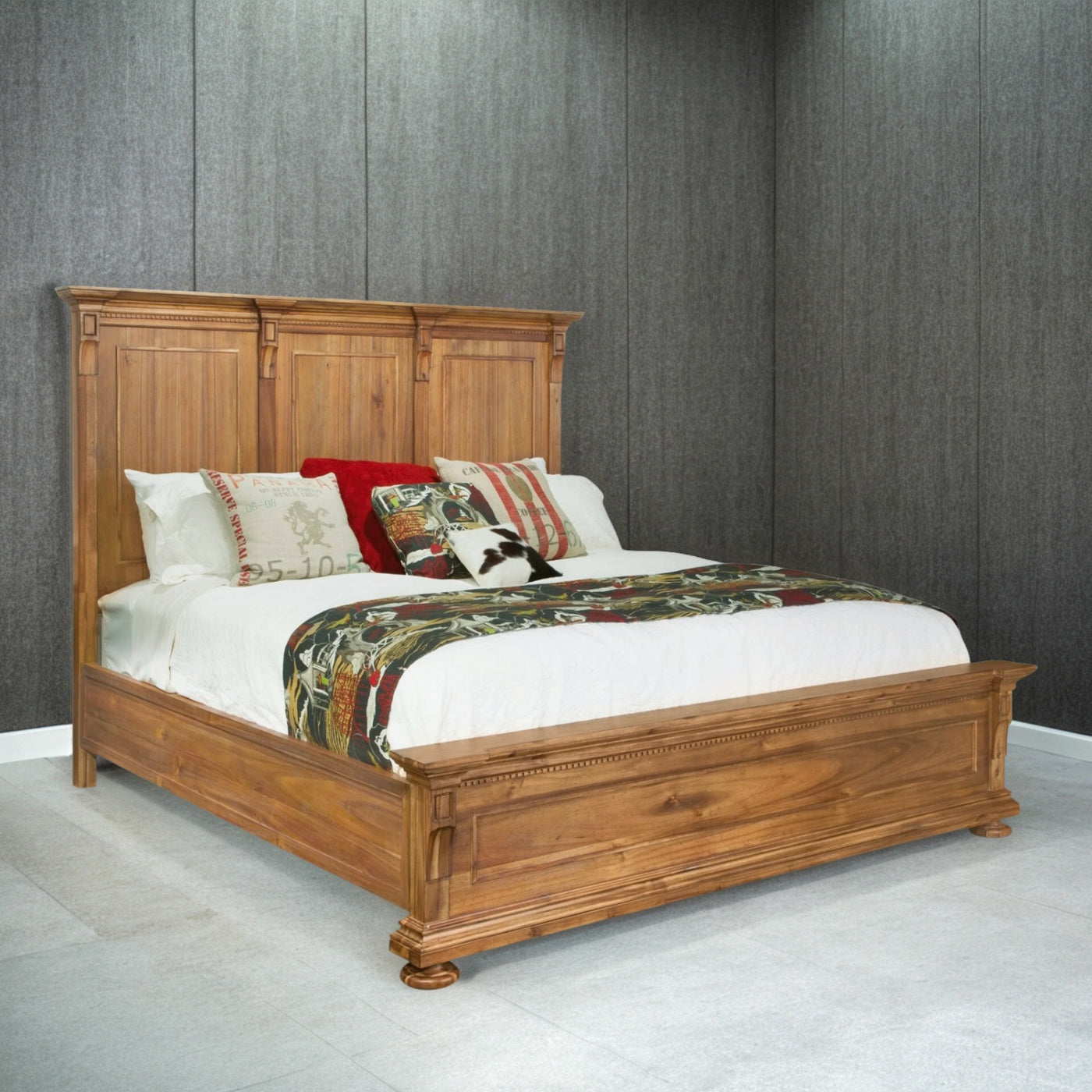 Williamson King Bed