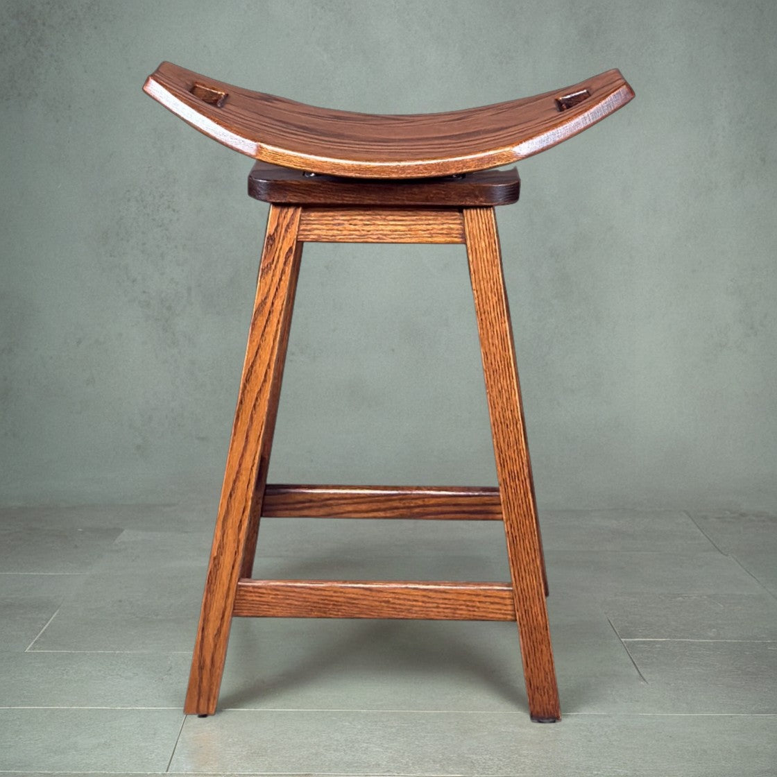 Wrangler Oak Swivel Bar Stool
