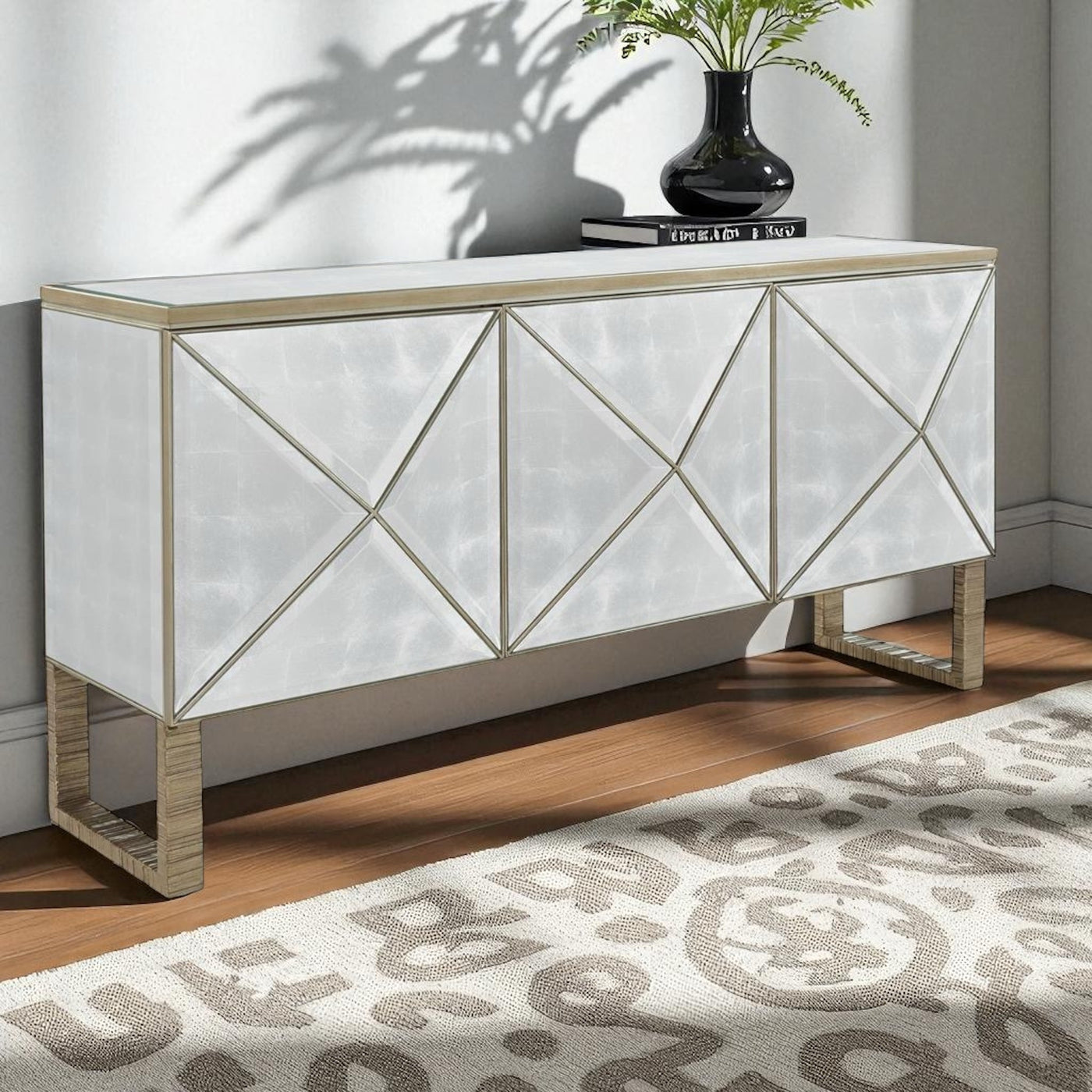 Lustre Diamond Buffet